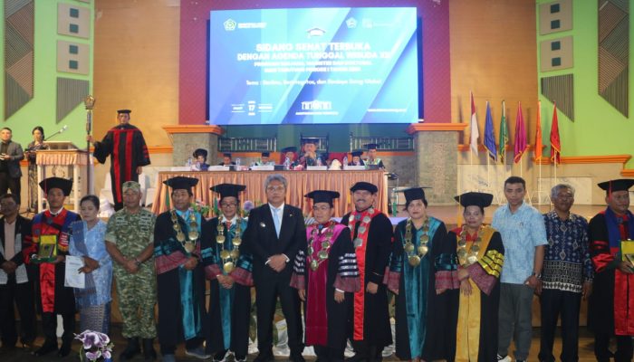 Wakil Bupati Tapanuli Utara Menghadiri Upacara Wisuda XII Institut Agama Kristen Negeri Tapanuli Utara