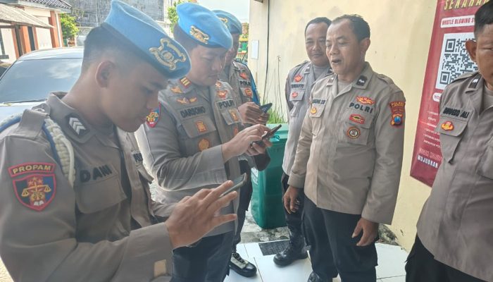 Sipropam Polres Lamongan Laksanakan Mitigasi Gaktibplin di Empat Polsek, Pastikan Disiplin Personel Tetap Terjaga