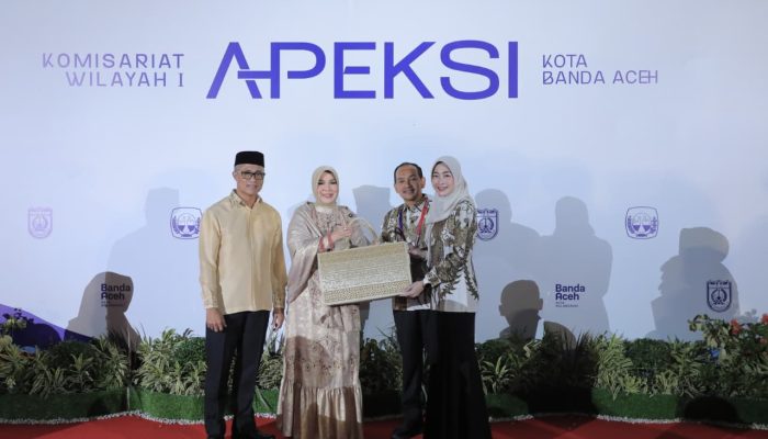 Walikota Tebing Tinggi Hadiri Rapat Kerja Komisaris Wilayah I APEKSI Di Banda Aceh