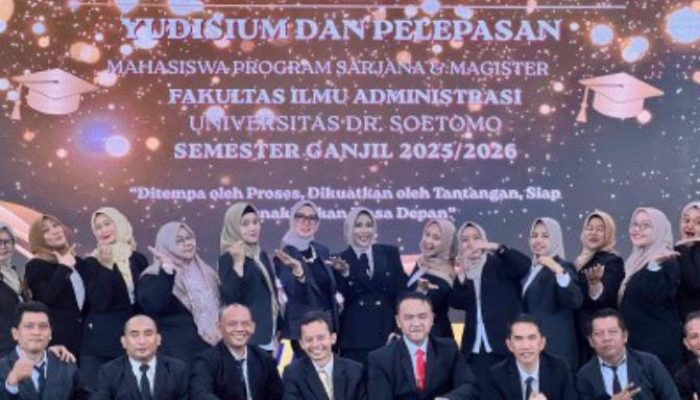 Lewat Program RPL, Mimik Idayana Raih Gelar S.A.P Dari Unitomo