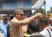 Bupati Tapanuli Utara Meninjau Langsung Lokasi Bencana Banjir Berikut Tanah Longsor Di Desa Aek Nabara Kecamatan Simangumban 