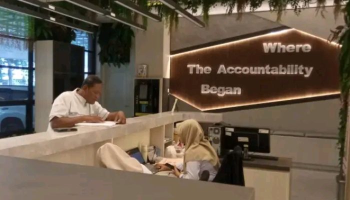 Mansur Minta Inspektorat Tidak Segan Untuk Melimpahkan LHP Pengelolaan Keuangan Desa Sawohan Ke Kejari Sidoarjo