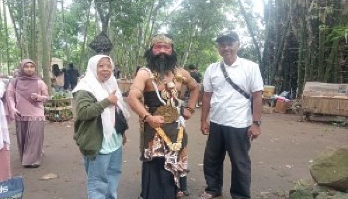 Pasar Keramat Pacet Mojokerto Inovasi Pasar Tradisional Menarik Perhatian Wisatawan Mancanegara