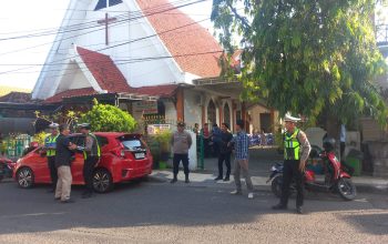 Polres Lamongan Sterilisasi dan Amankan Gereja Saat Ibadah Kenaikan Yesus Kristus