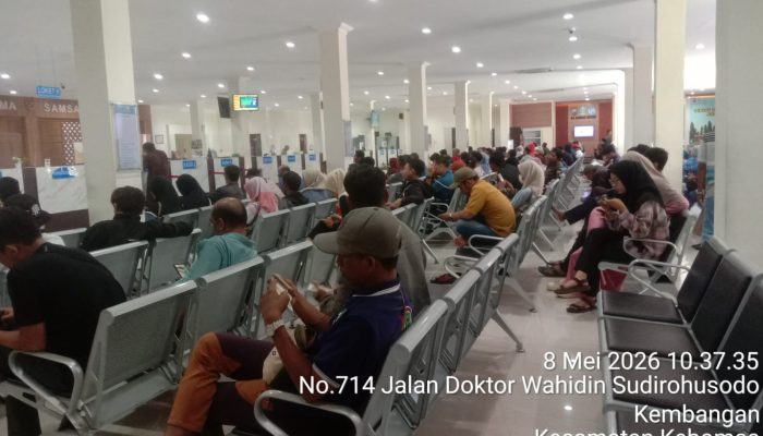 Polantas Menyapa Masyarakat Apresiasi   Pelayanan Samsat Gresik. 