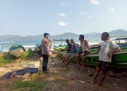 Aipda I Wayan Wedhana Giat Patroli Dialogis Serta Sambang Para Nelayan Untuk Selalu Waspada Terhadap Perubahan Cuaca