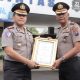 Upacara pemberian Reward Anggota Berprestasi, Kapolres Lamongan : Bekerja dengan Tulus dan Ikhlas