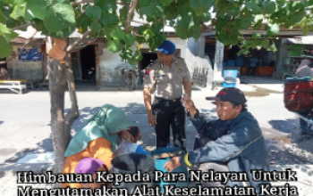 Aipda I Wayan Wedhana Menghimbau Kepada Para Nelayan Untuk Selalu Mengutamakan Alat Keselamatan Kerja